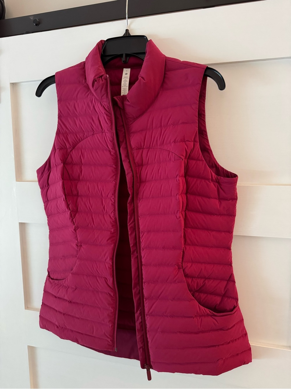 Lululemon Pack It Down Vest Pomegranate Size 8 - Picture 8 of 10